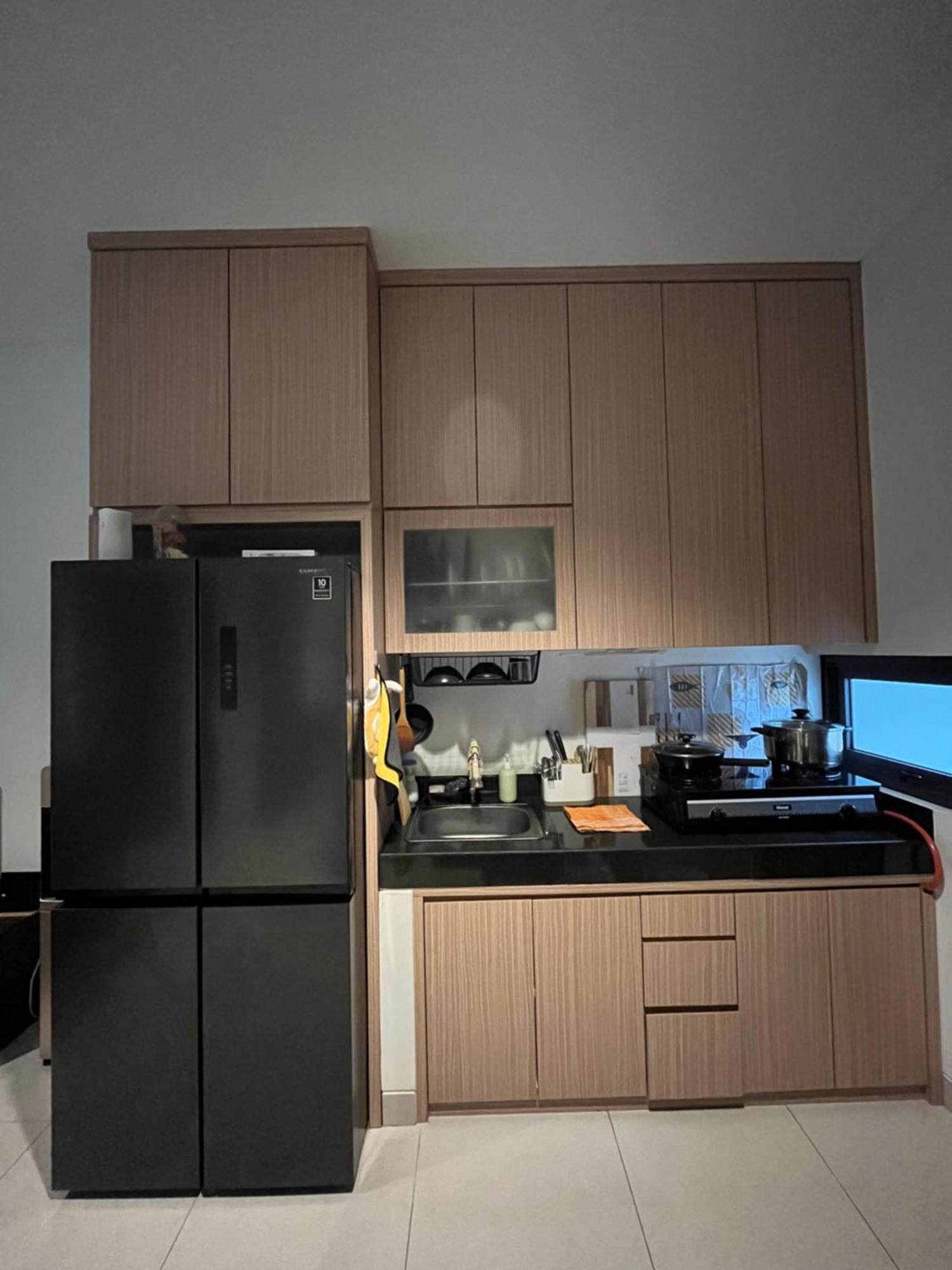 2 Floor Cozy House In Wisteria Jakarta Garden City Bagian luar foto