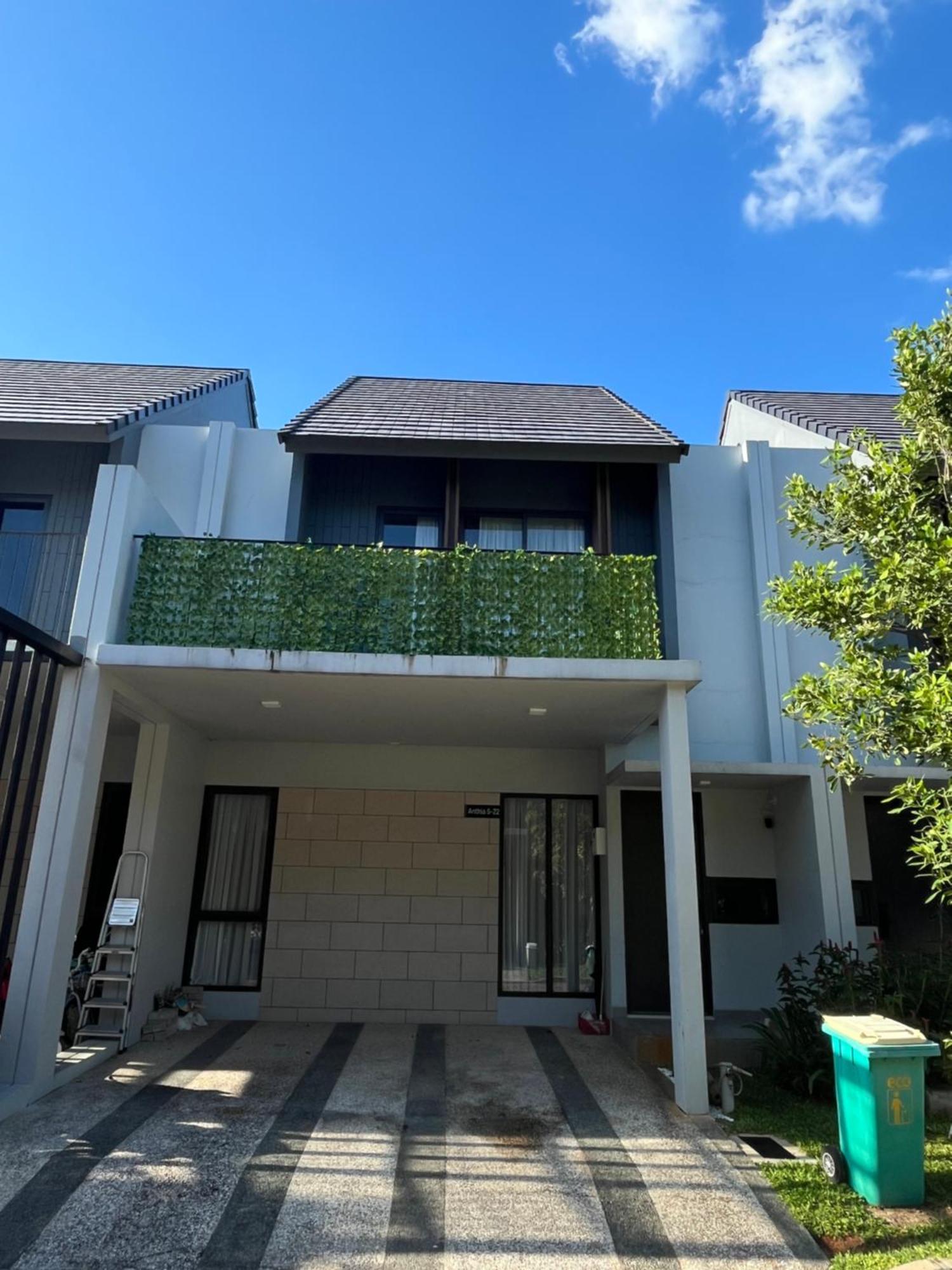 2 Floor Cozy House In Wisteria Jakarta Garden City Bagian luar foto