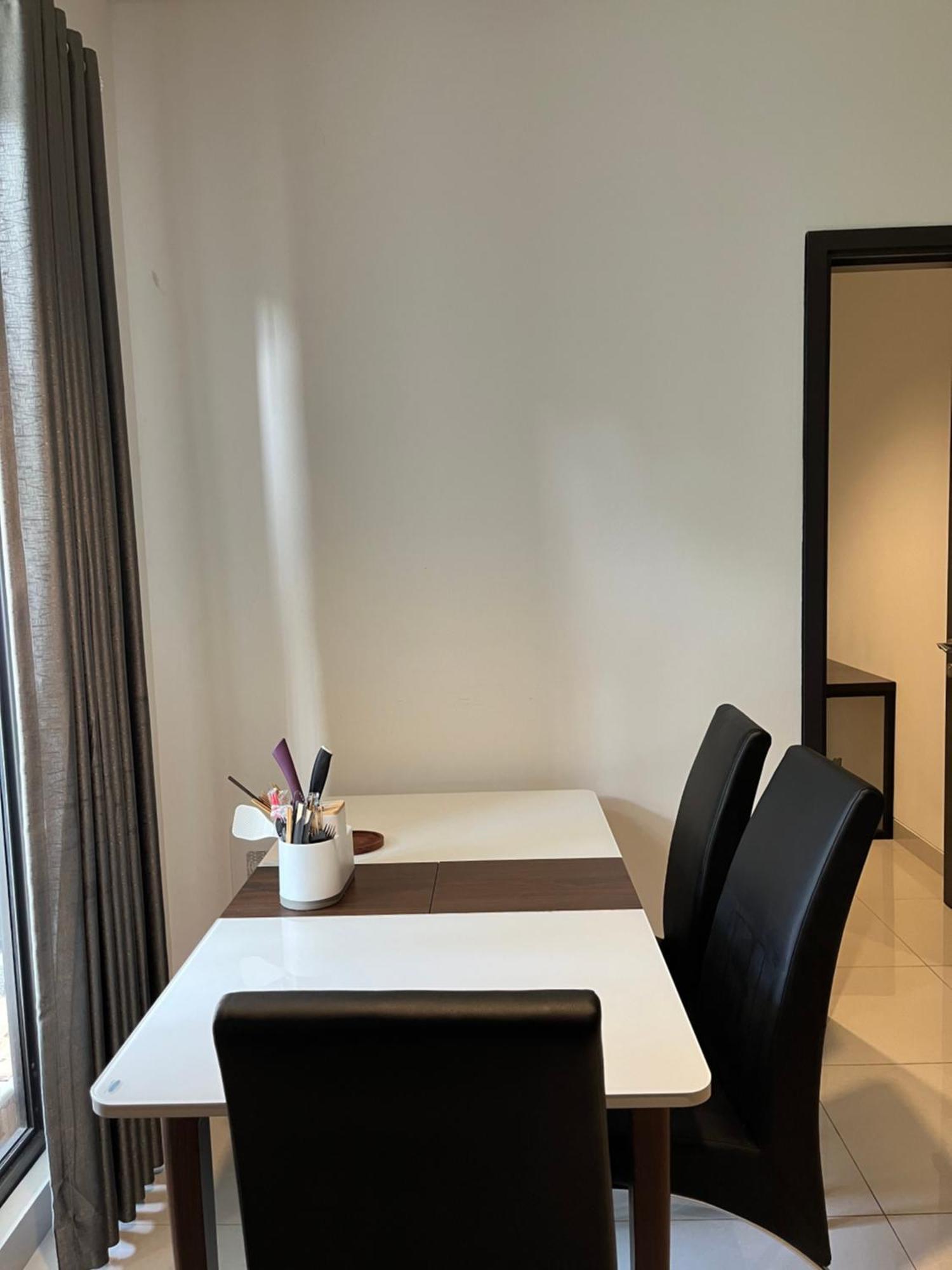 2 Floor Cozy House In Wisteria Jakarta Garden City Bagian luar foto